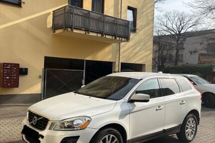 Volvo XC60 190.000 km 7.790 &euro; Dresden 01067