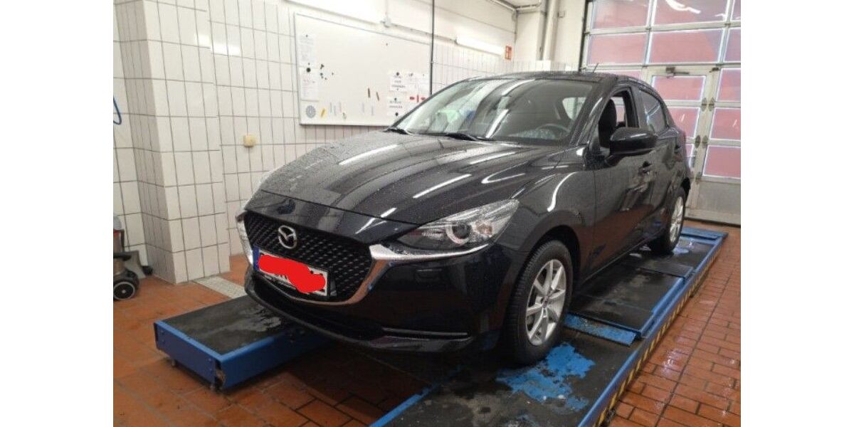 Mazda 2 57.198 km 14.870 &euro; Hennef 53773