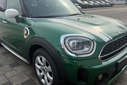 Mini Countryman SE (Cooper) 101.150 km 21.280 &euro; Schrobenhausen 86529