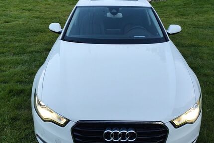 Audi A6 118.000 km 15.999 &euro; Hatten 26209