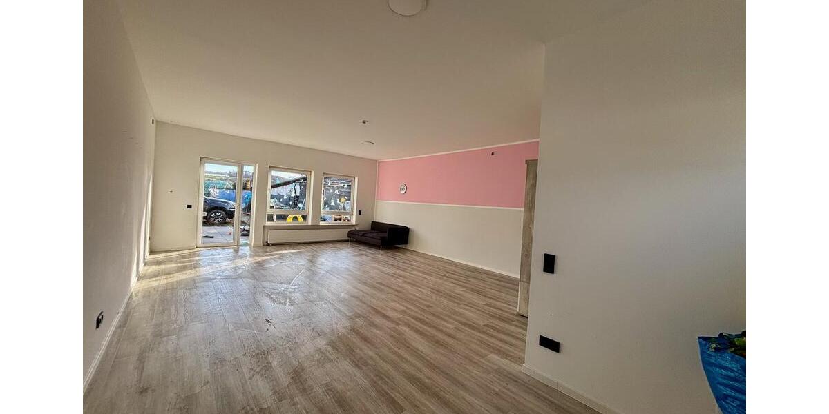 Bungalow Hohenstein - 8 Zimmer, 368 m&sup2;, 2.500&euro; | Angebot:25839146