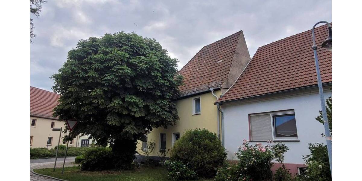 Einfamilienhaus Wahrenbrück Wahrenbrück - 8 Zimmer, 122 m&sup2;, 59.000&euro; | Angebot:25685885