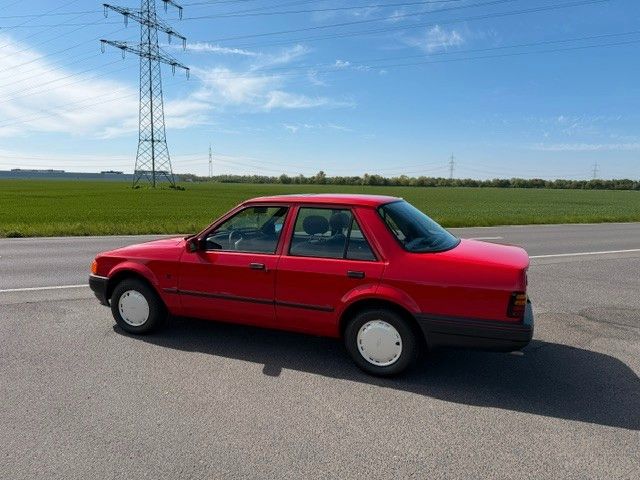 Ford Orion 72.000 km 5.390 &euro; Köln 51147