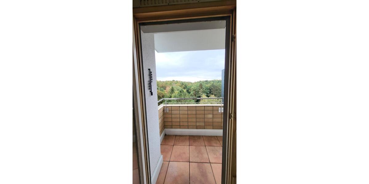 Etagenwohnung Saarbrücken Dudweiler - 3 Zimmer, 80 m&sup2;, 125.000&euro; | Angebot:27260864
