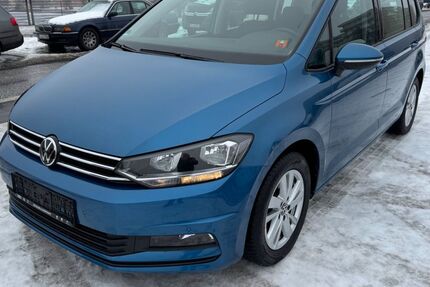 VW Touran 115.000 km 17.444 &euro; Berlin 13599
