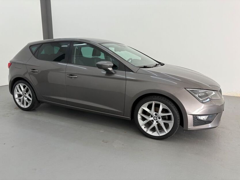 Seat Leon 211.830 km 8.290 € Schrobenhausen 86529