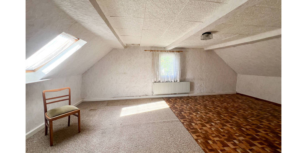Einfamilienhaus Am Ettersberg / Berlstedt Berlstedt - 5 Zimmer, 118 m&sup2;, 175.000&euro; | Angebot:26127289