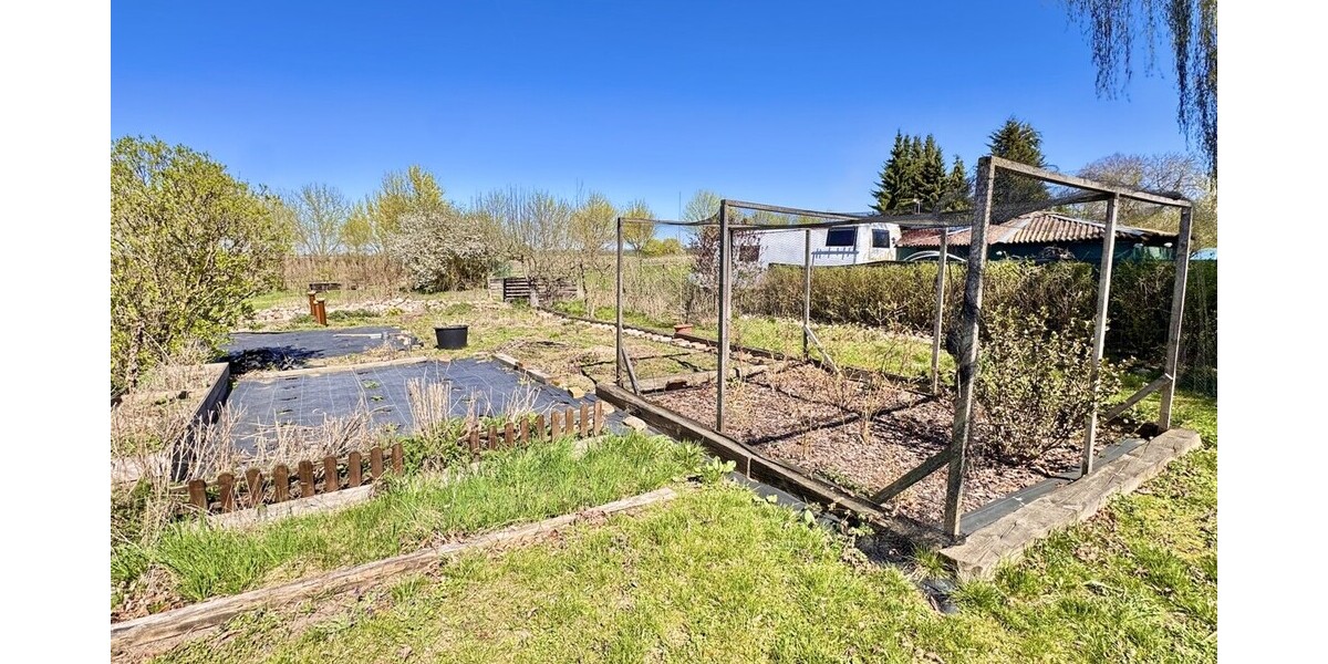 HORN IMMOBILIEN ++ Einfamilienhaus mit großem Grundstück in Ramin an der polnischen Grenze. - Einfamilienhaus Ramin | Angebot:25179513