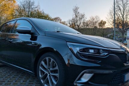 Renault Megane 124.000 km 11.800 &euro; Bad Wünnenberg 33181
