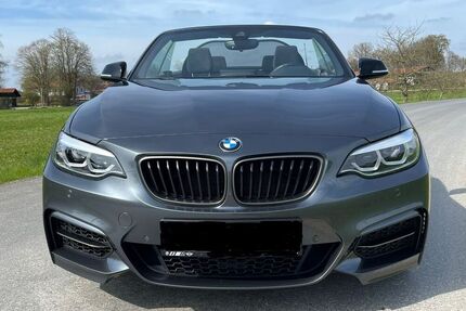 BMW M240i