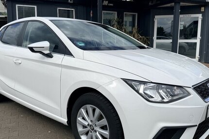 Seat Ibiza 1.0 Style/TopAusst/Voll Scheckheft 129.920 km 7.499 &euro; Frankfurt 60386