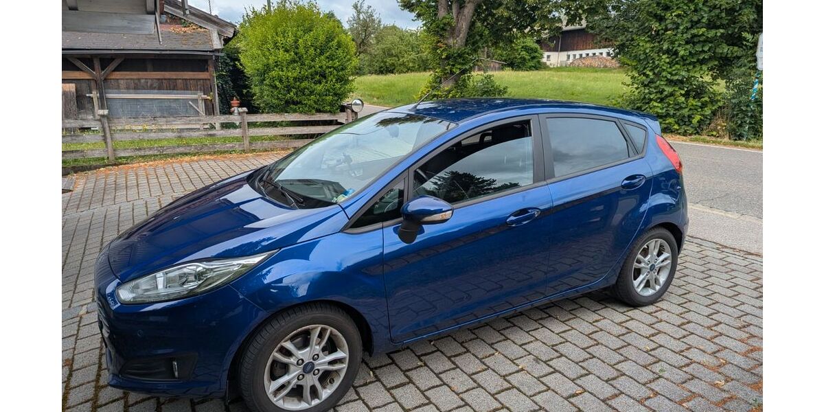 Ford Fiesta 101.260 km 6.100 &euro; Gmund 83703