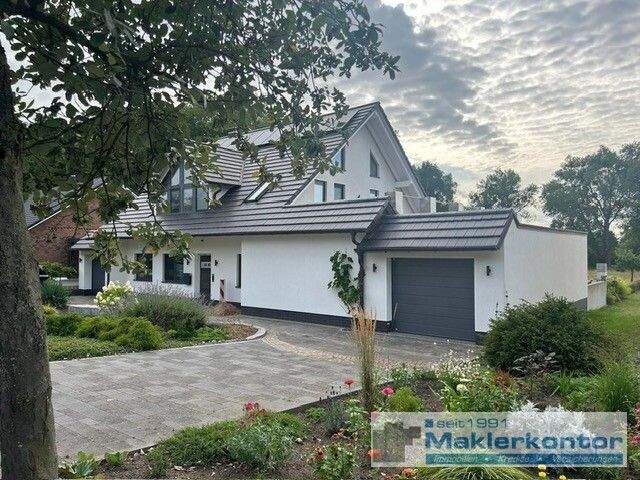 Einfamilienhaus Rechlin - 6 Zimmer, 330 m&sup2;, 1.350.000&euro; | Angebot:25665597
