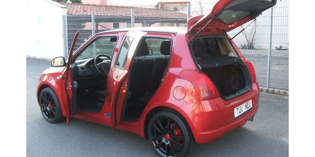 Suzuki Swift 125.000 km 3.490 &euro; NÜRNBERG 90431