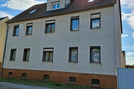 Haus Finsterwalde - 16 Zimmer, 246 m&sup2;, 180.000&euro; | Angebot:26932998