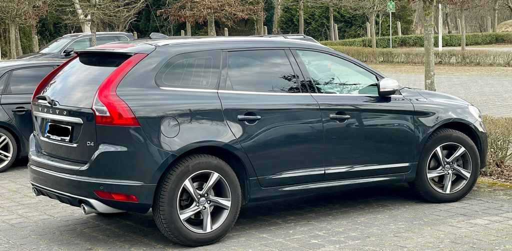 Volvo XC60 78.450 km 18.990 &euro; Hohenhorn 21526