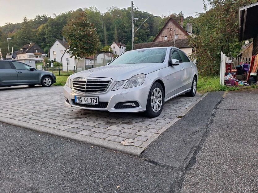 Mercedes-Benz E 350 250.000 km 9.000 € Adelsheim 74740