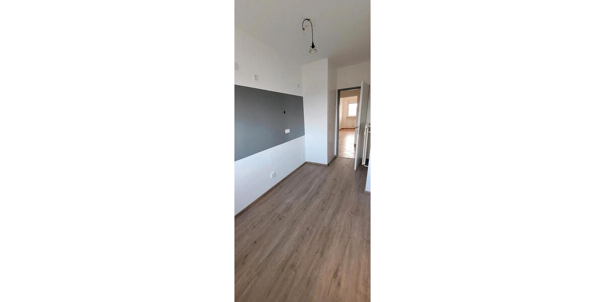 Etagenwohnung Mühlheim am Main - 4 Zimmer, 90 m&sup2;, 288.000&euro; | Angebot:25293148