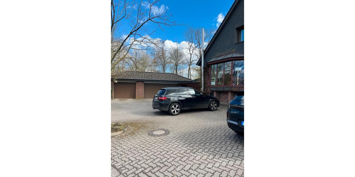 Etagenwohnung Kellinghusen - 9 Zimmer, 280 m&sup2;, 2.400&euro; | Angebot:26113327