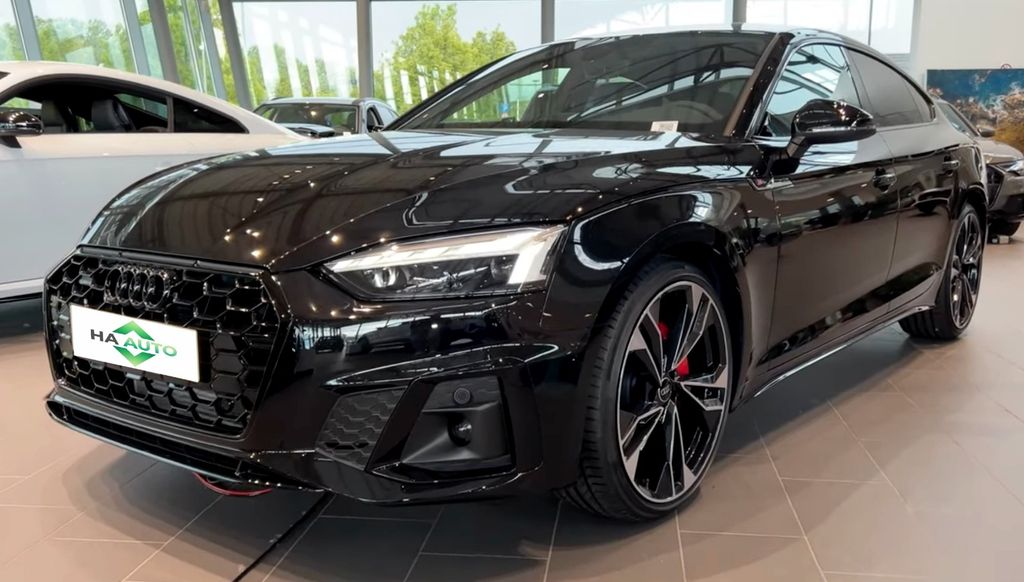 Audi A5 28.000 km 49.900 € Mönchengladbach 41063