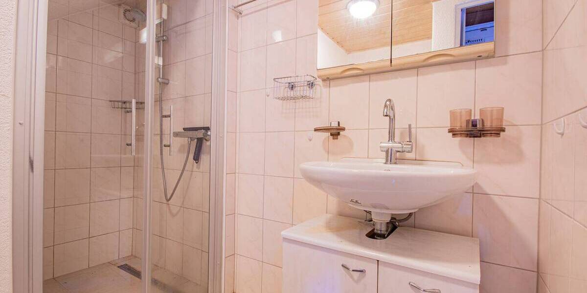 Einfamilienhaus Albbruck Buch - 9 Zimmer, 169 m&sup2;, 290.000&euro; | Angebot:26189571