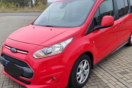 Ford Grand Tourneo