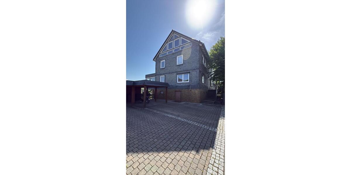 Einfamilienhaus Bad Berleburg - 7 Zimmer, 220 m&sup2;, 260.000&euro; | Angebot:27301282