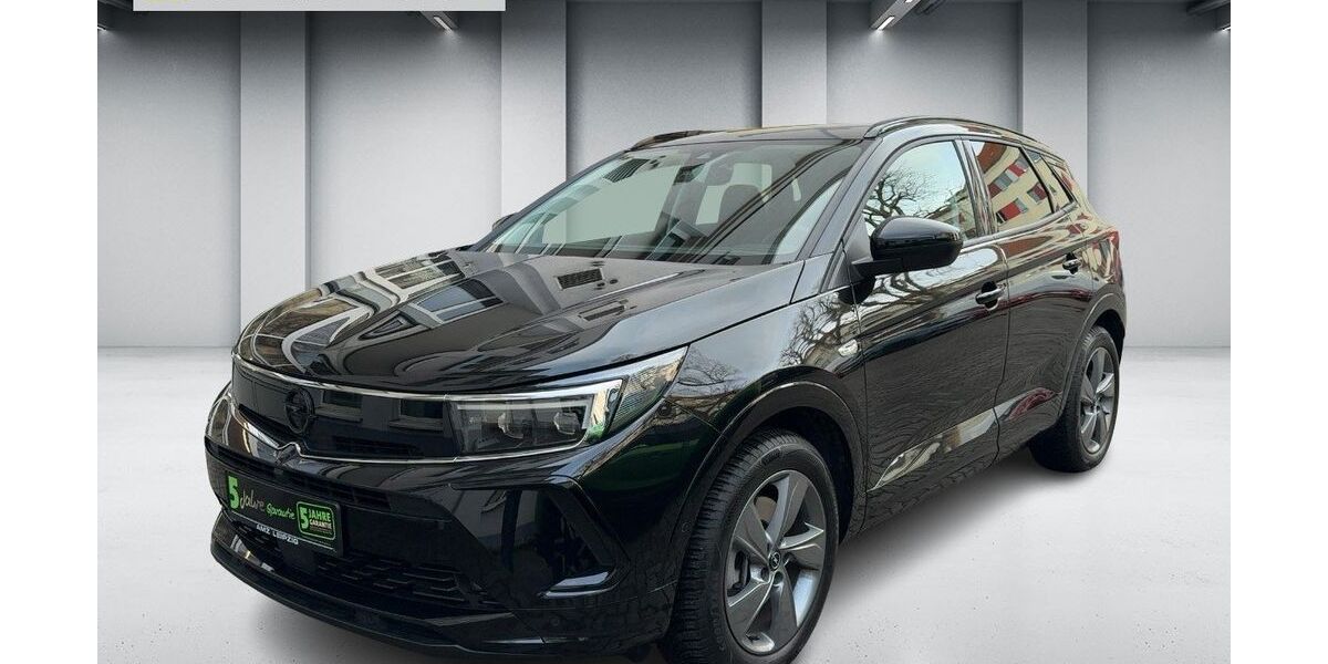 Opel Grandland (X) 22.817 km 27.900 &euro; Leipzig 04179