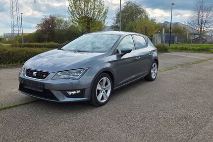 Seat Leon 96.000 km 9.300 &euro; Trossingen 78647