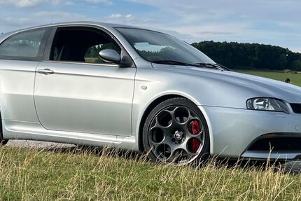 Alfa Romeo 147 24.900 km 34.900 &euro; Pöcking 82343
