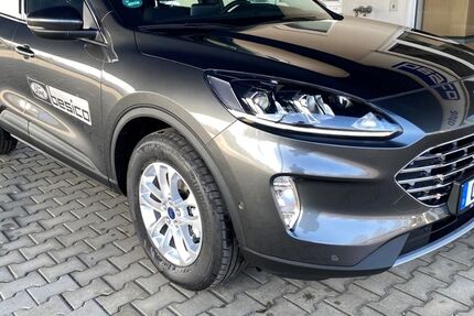 Ford Kuga 79.000 km 26.990 &euro; Glauchau 08371