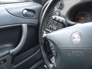 9-3 Cabriolet 2.0 T SE AUT- LEDER NAVI KLIMATRONIK