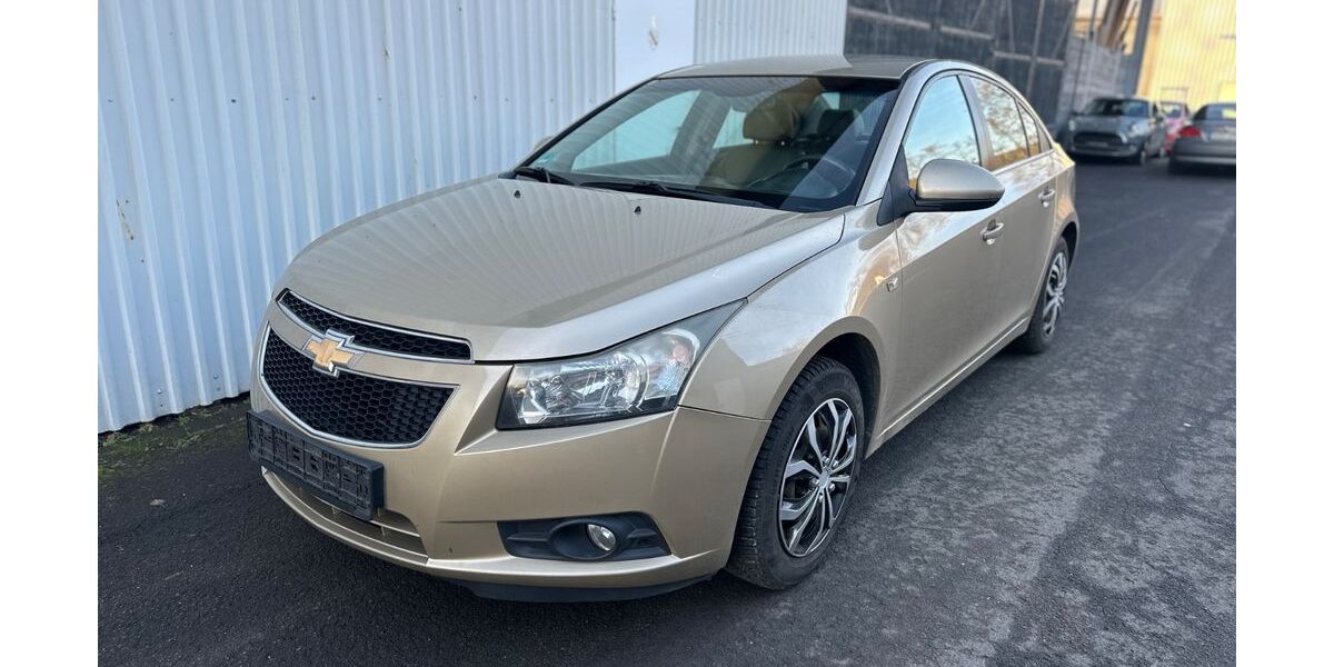 Chevrolet Cruze 199.999 km 1.999 &euro; Biebergemünd 63599