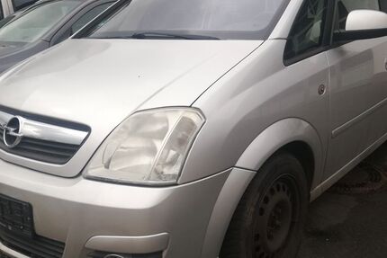 Opel Meriva 180.000 km 990 &euro; Tauberbischofsheim 97941