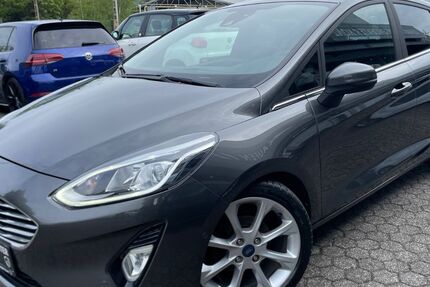Ford Fiesta 67.000 km 9.990 &euro; Konz 54329