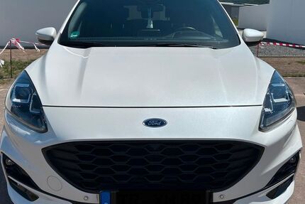Ford Kuga 102.000 km 21.190 &euro; Trassem 54441