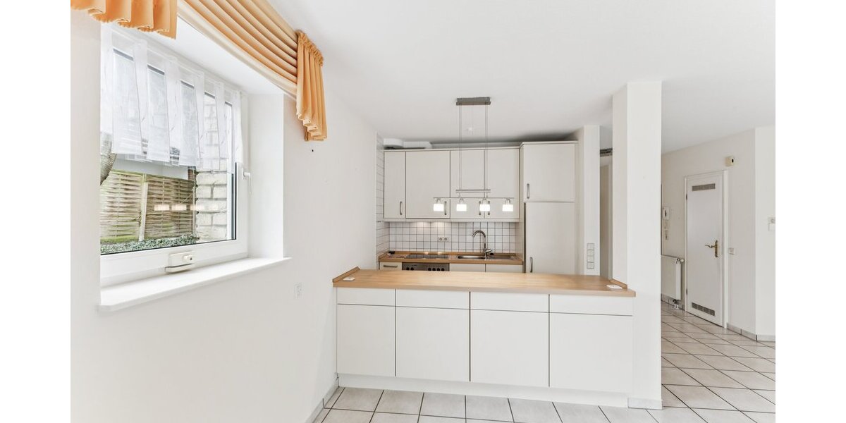 Sofort frei: Gepflegte 2-Zimmer-Erdgeschosswohnung mit großem Balkon & Tiefgaragenstellplatz - Erdgeschoßwohnung Bad Sassendorf | Angebot:25851708