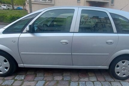 Opel Meriva 124.500 km 3.599 &euro; Potsdam 14482
