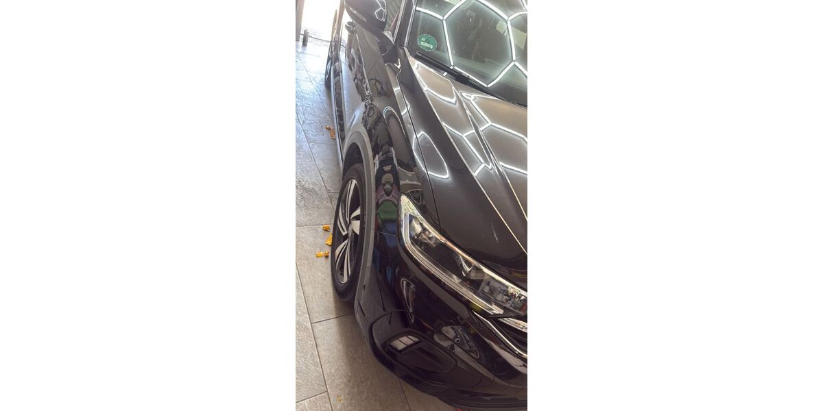 VW T-Roc 176.500 km 16.600 &euro; Essingen 73457