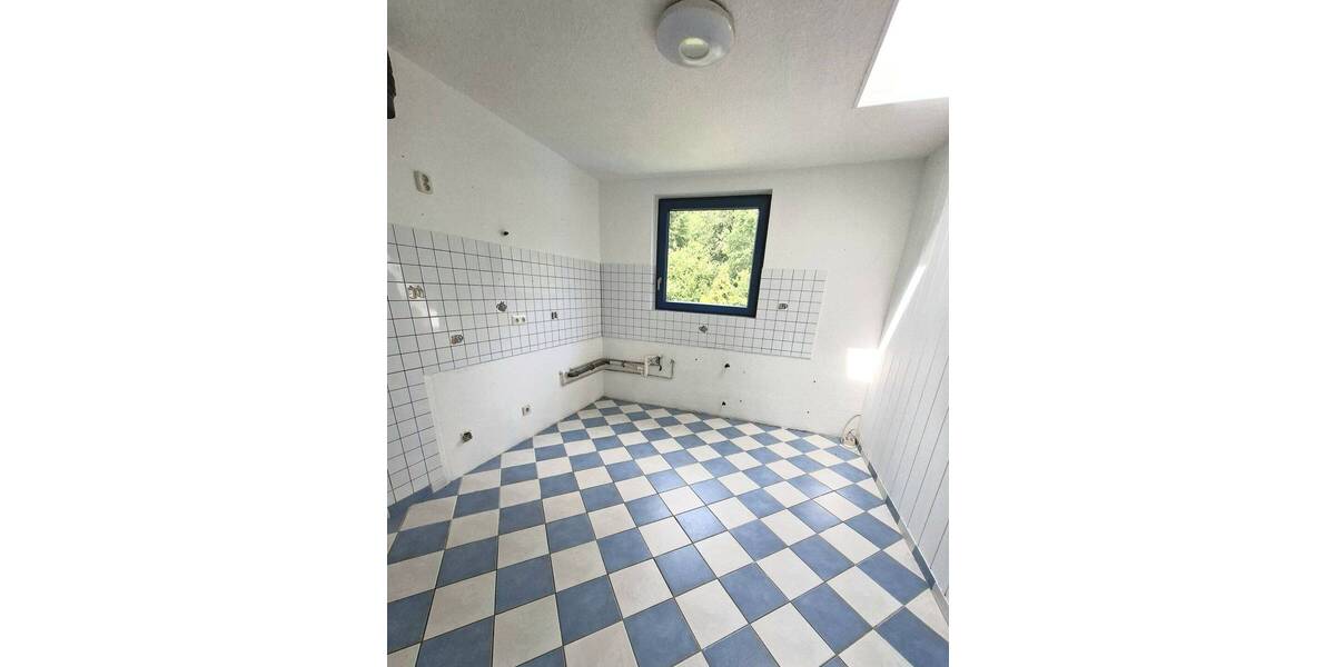 Etagenwohnung Lohmar - 3 Zimmer, 82 m&sup2;, 179.000&euro; | Angebot:26840728