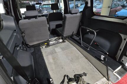 Ford Tourneo Connect 162.000 km 6.900 &euro; Lahnstein 56112
