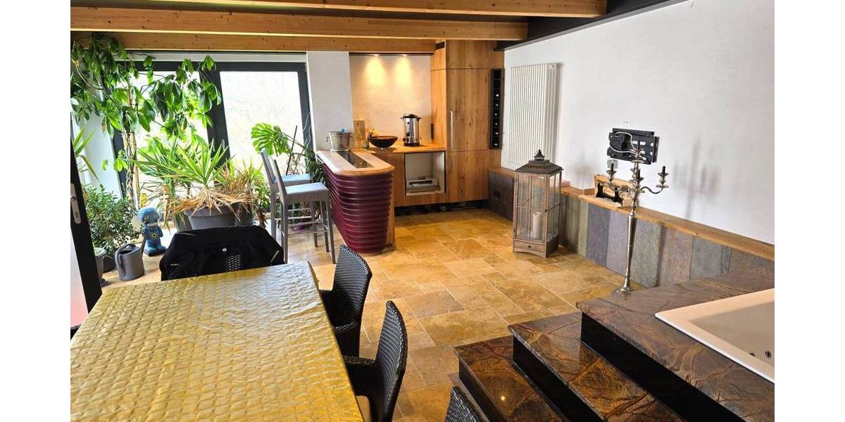 Mehrfamilienhaus, Wohnhaus Kleinblittersdorf Bliesransbach - 8 Zimmer, 236 m&sup2;, 420.000&euro; | Angebot:26885843