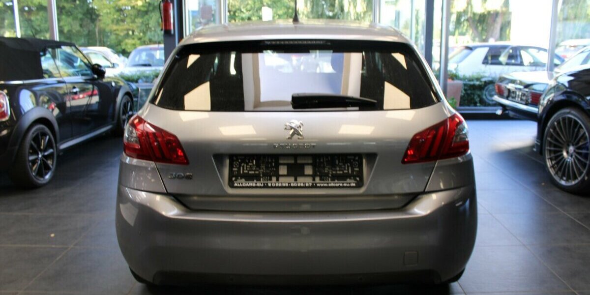 Peugeot 308 PureTech 130 GPF Style 81.569 km 11.980 € Euskirchen 53881