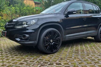 VW Tiguan 96.000 km 9.500 &euro; Oschatz 04758