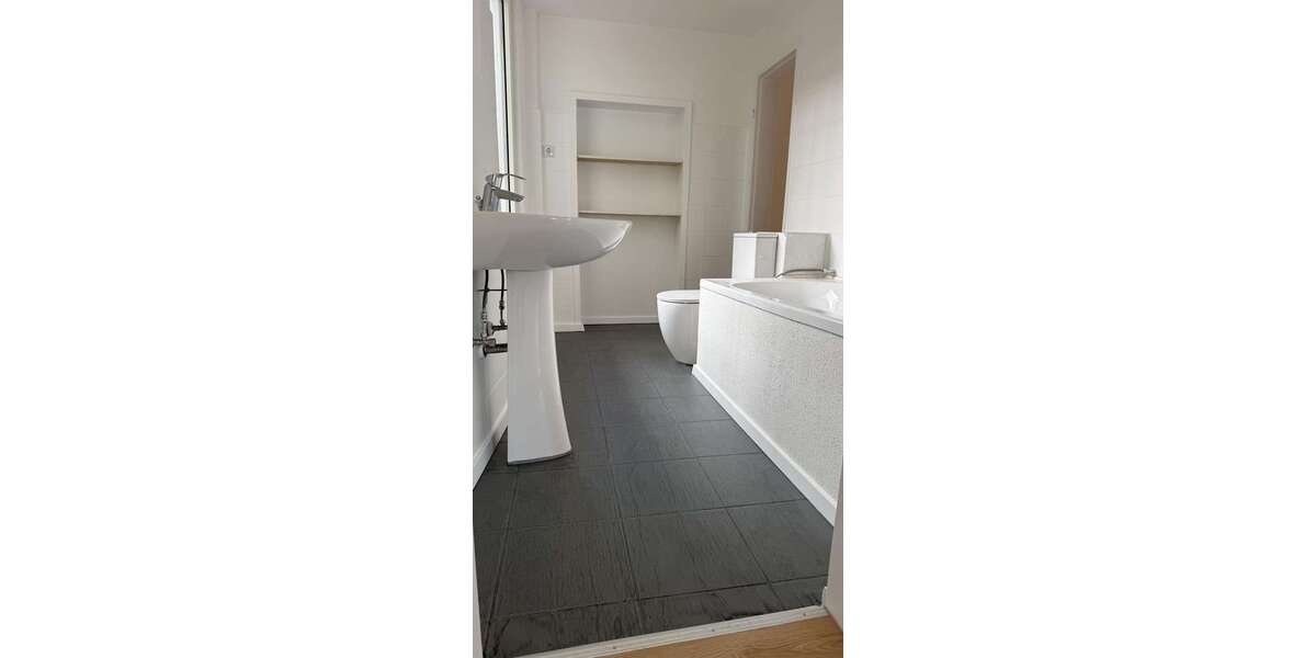 Etagenwohnung Einbeck - 2 Zimmer, 66 m&sup2;, 495&euro; | Angebot:26422867