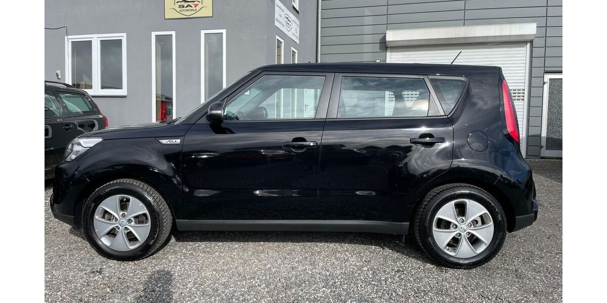 Kia Soul 90.000 km 7.900 &euro; Euskirchen 53881