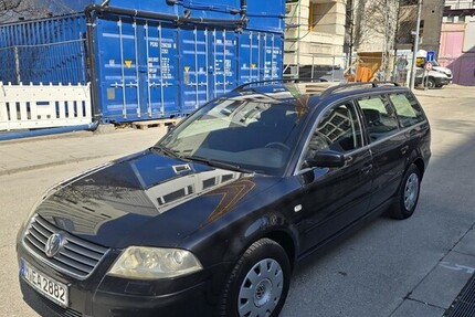 VW Variant 332.000 km 3.000 &euro; München 80313