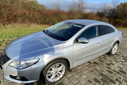 VW Passat 92.500 km 10.200 &euro; Niederkassel 53859