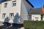 Einfamilienhaus mit großem Garten zu vermieten