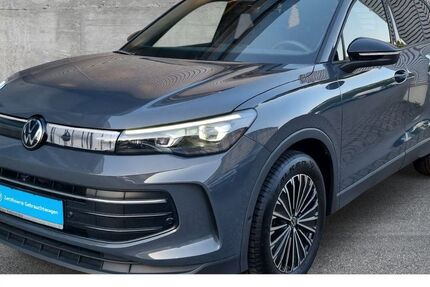 VW Tiguan 29.746 km 32.920 &euro; Halle (Saale) 06110